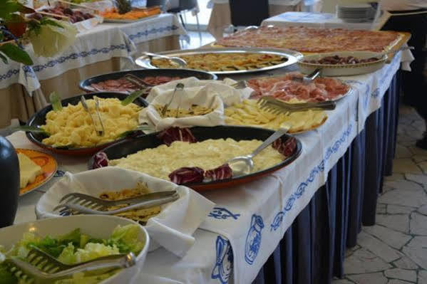 Hotel Patrizia Riccione Ngoại thất bức ảnh
